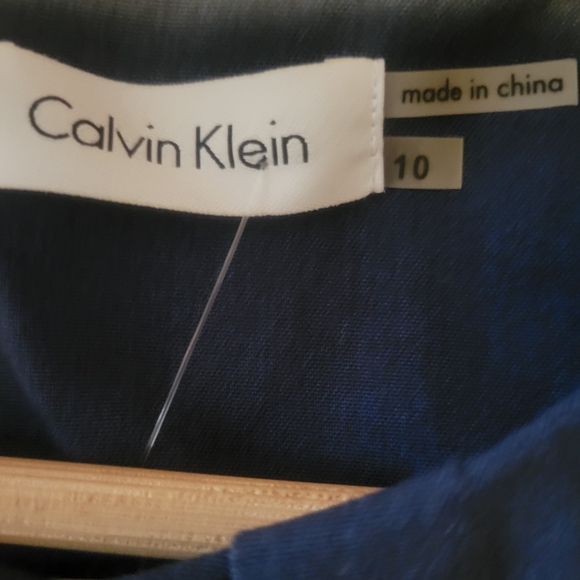 NEW! Calvin Klein dress with black belt - Picture 4 of 4